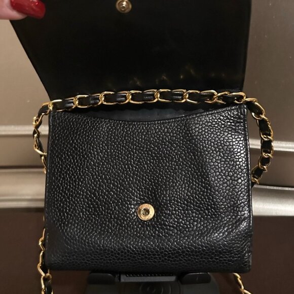 SOLD Chanel Wallet with Chain - Picture 3 of 10